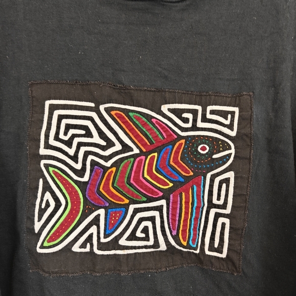 Vintage Mola Art Quilted Embroidered Long Sleeve Shirt Fish Print Size LG - Picture 4 of 11